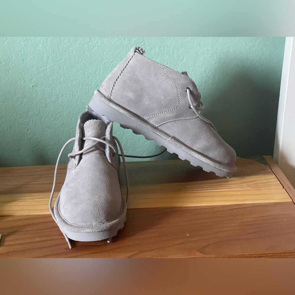 Bearpaw Womens Skye Gray Suede Ankle Chukka Boots Shoes 8